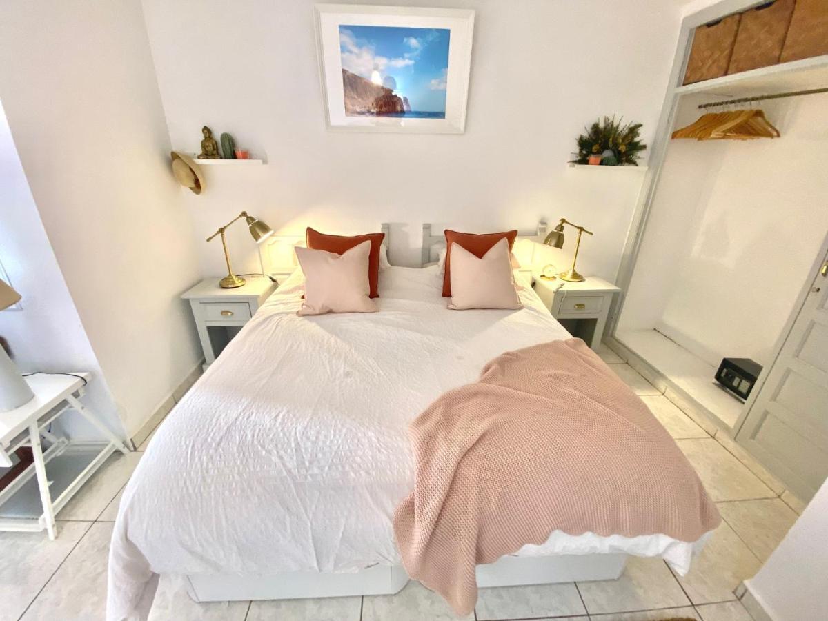 Ferienwohnung Sea View Penthouse With Large Terrace Los Cristianos  Exterior foto